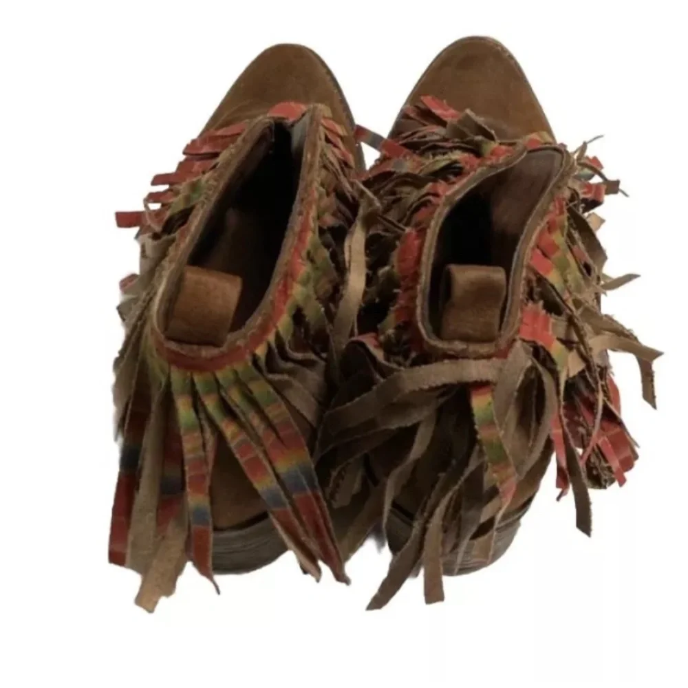 Volatile Western Aztec Fringe Ankle Boots! - Picture 6 of 8